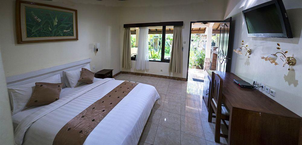 Segara Anak Bungalow & Restaurant Kuta  Kültér fotó
