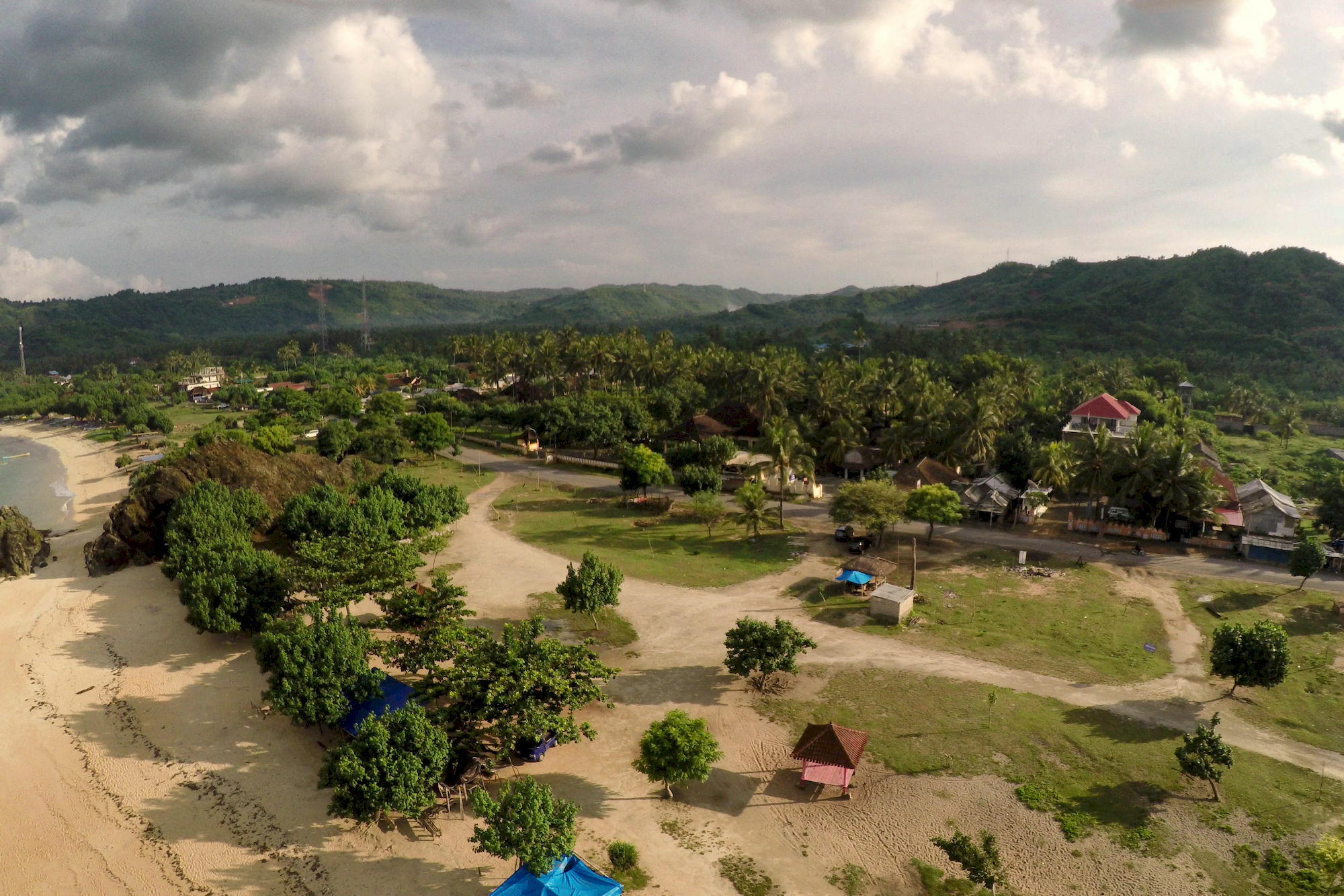 Segara Anak Bungalow & Restaurant Kuta  Kültér fotó